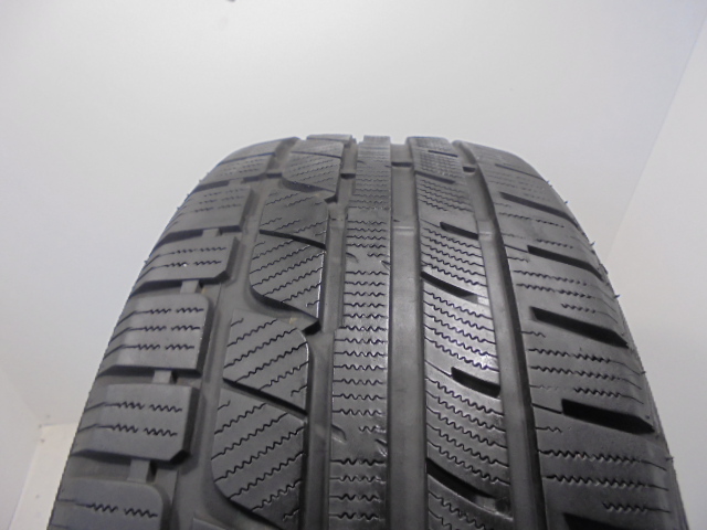 Star Performer Winter SUV guma