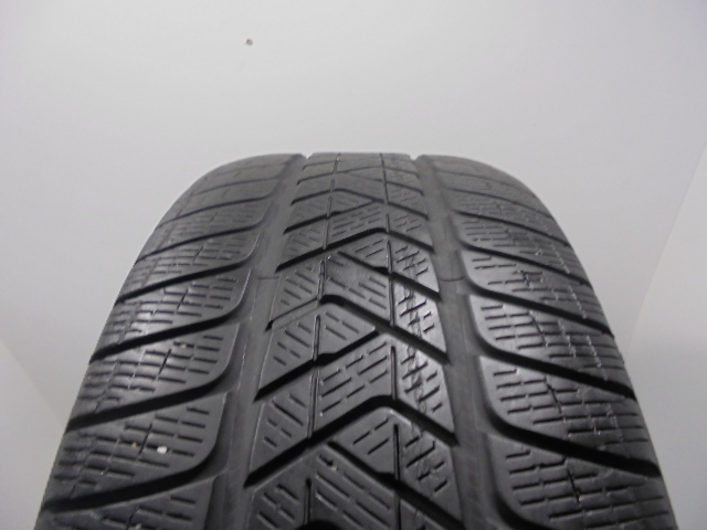 Pirelli Scorpion Winter RSC guma