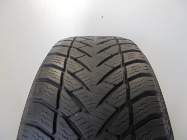 Goodyear Ultragrip+ SUV 4x4 guma