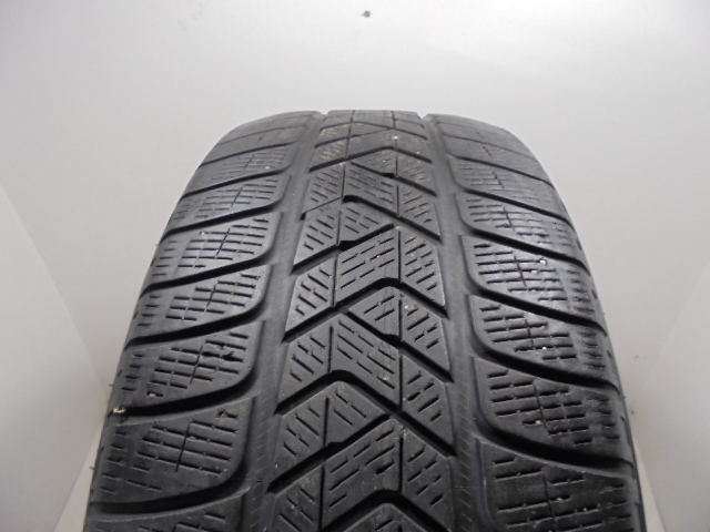 Pirelli Scorpion Winter guma