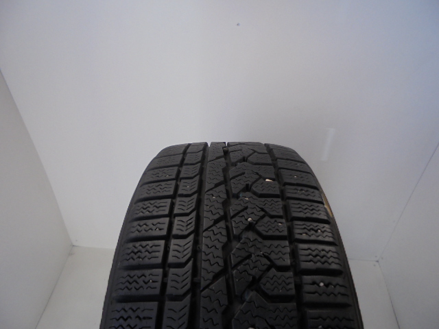 Kumho KC15 guma