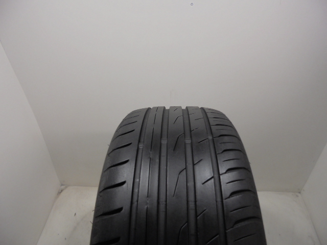 Toyo CF2 guma