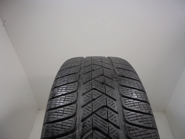 Pirelli Scorpion Winter guma