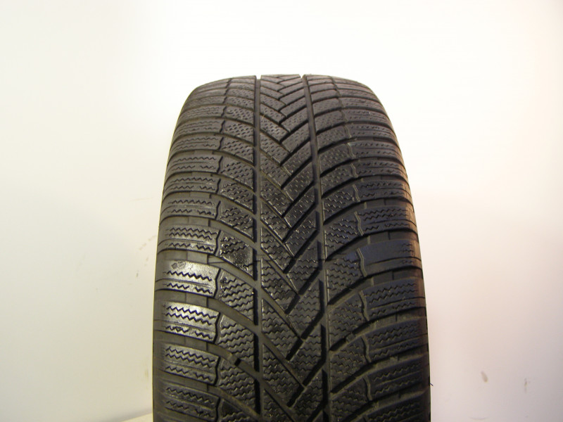 Bridgestone LM005 guma