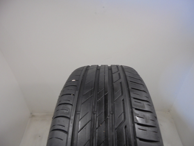 Bridgestone T001 guma