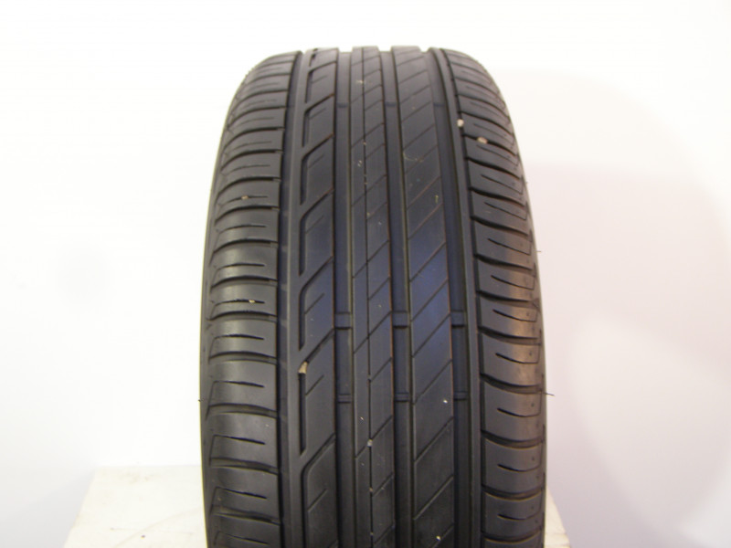 Bridgestone T001 guma