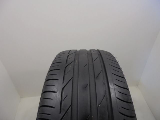 Bridgestone T001 guma