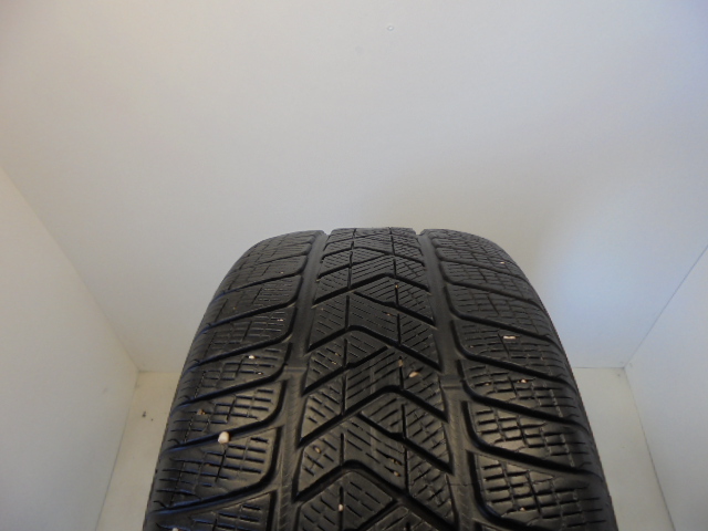 Pirelli Scorpion Winter guma