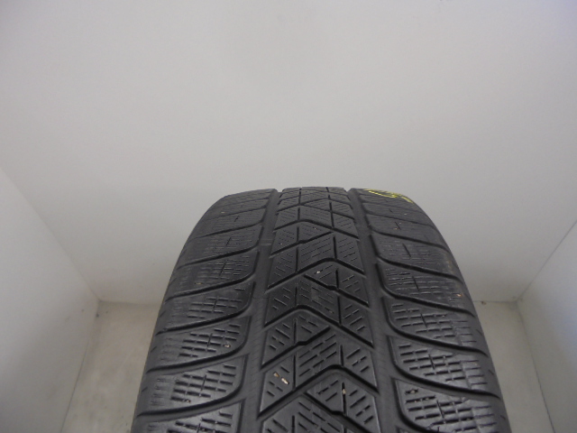 Pirelli Scorpion Winter guma