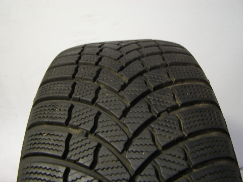 Bridgestone LM001 EVO guma