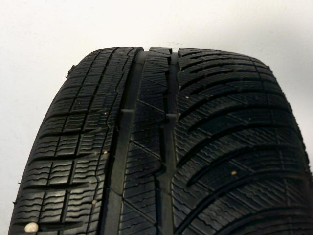 Michelin Pilot Alpin PA4 guma