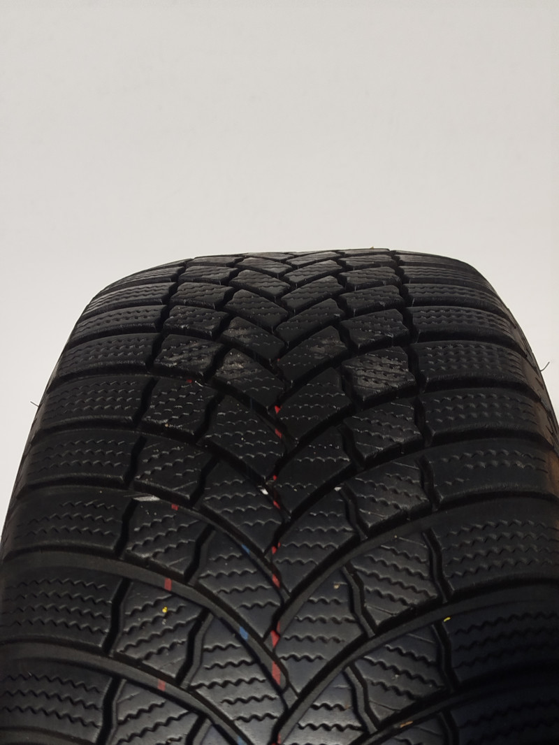 Bridgestone LM001 Evo guma