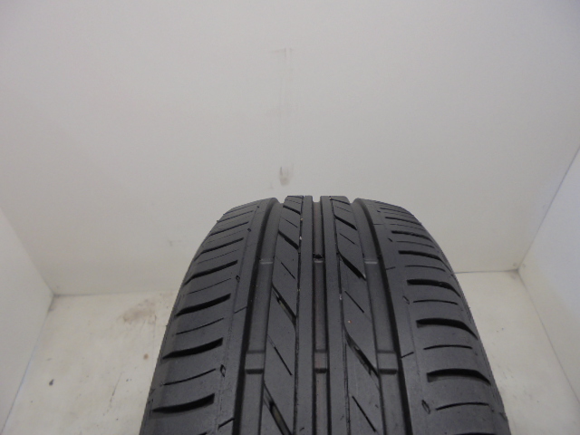 Bridgestone B280 guma