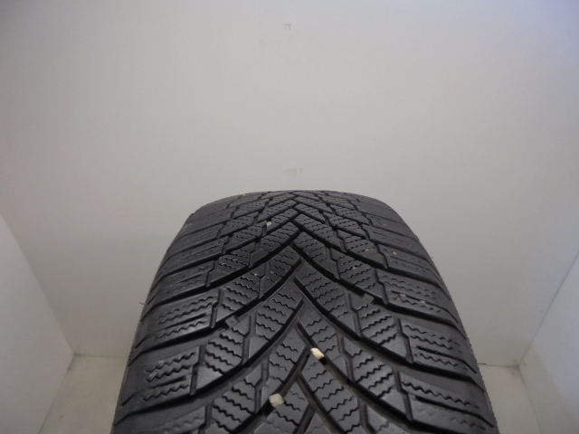 Firestone Winterhawk 4 guma