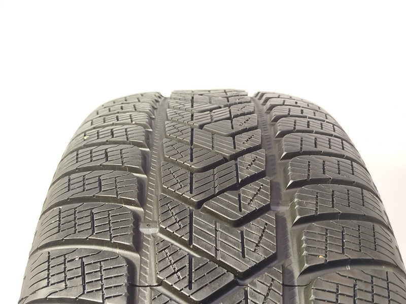 Pirelli Scorpion Winter guma