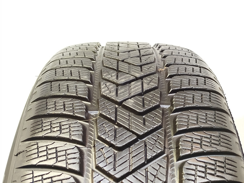 Pirelli Scorpion Winter guma