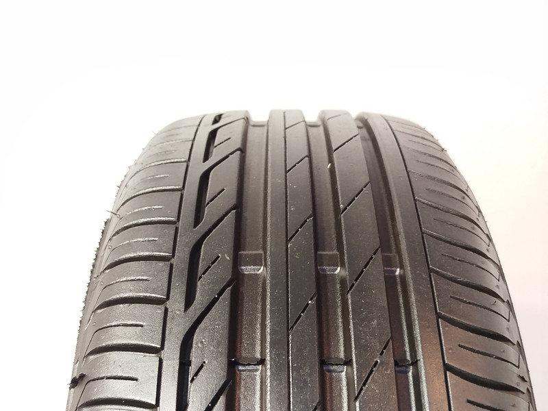 Bridgestone T001 guma