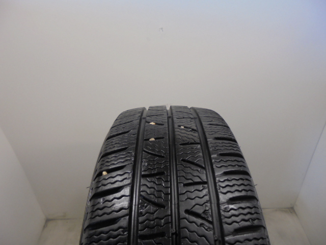 Pirelli Carrier Winter guma