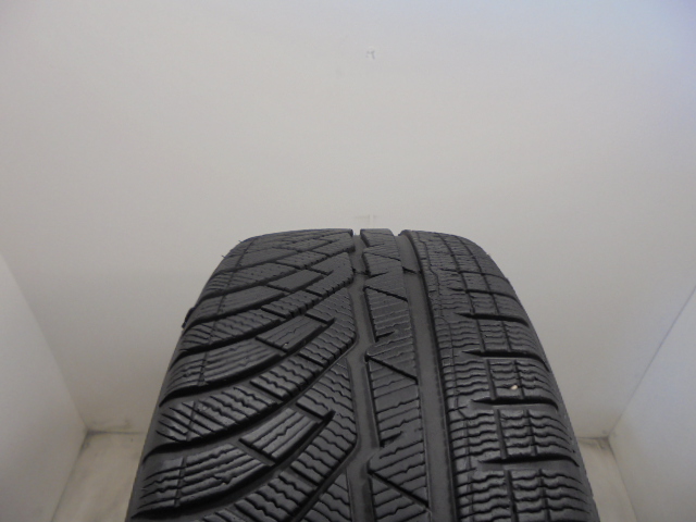 Michelin Pilot Alpin PA4 guma