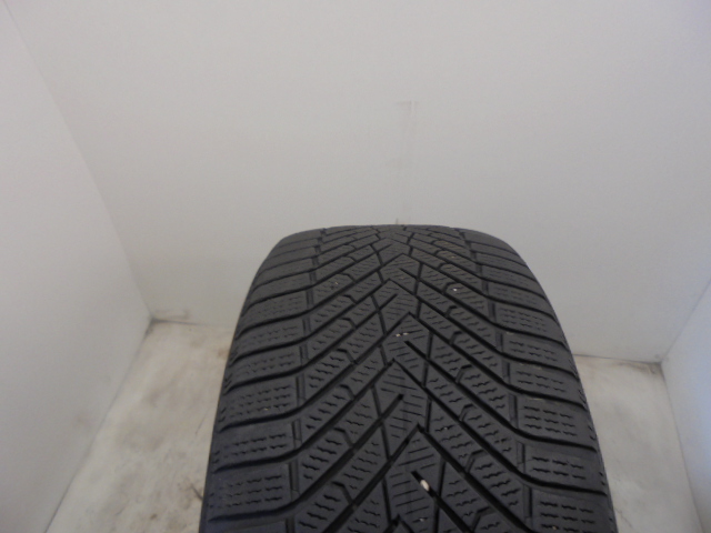 Pirelli Scorpion Winter guma