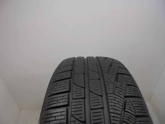 Pirelli Sottozero II RFT guma