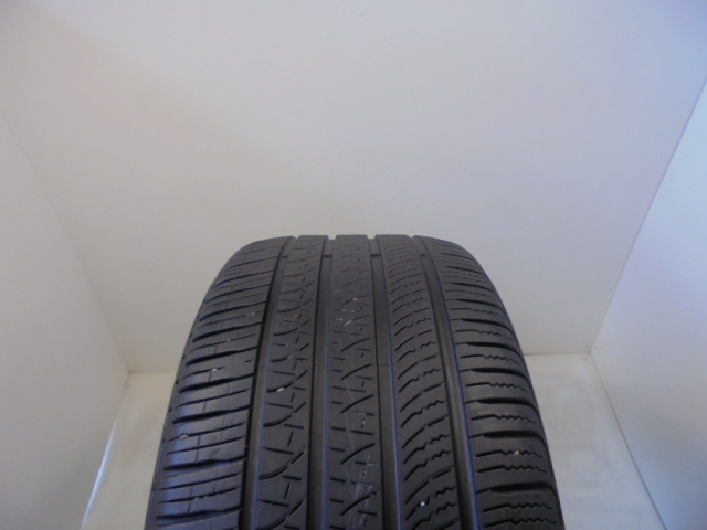 Pirelli Scorpion Zero AS guma
