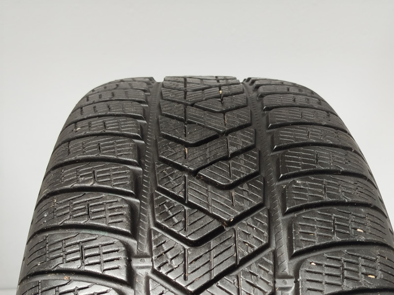 Pirelli Scorpion Winter guma