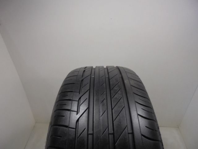 Bridgestone T001 guma