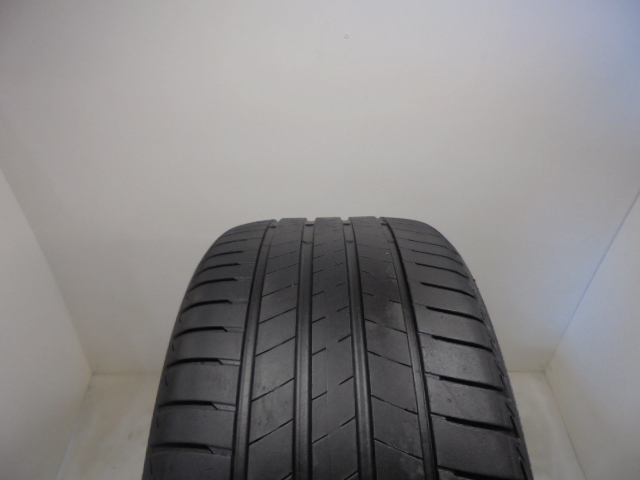 Bridgestone T005 guma