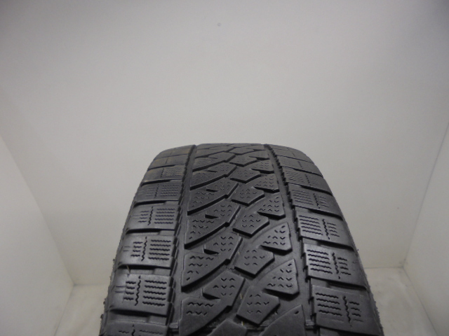 Bridgestone W810 guma