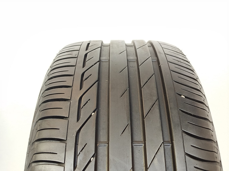 Bridgestone T001 guma
