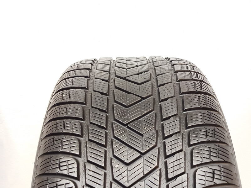 Pirelli Scorpion Winter guma