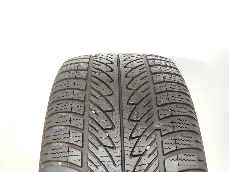 Goodyear Ultragrip 8 guma