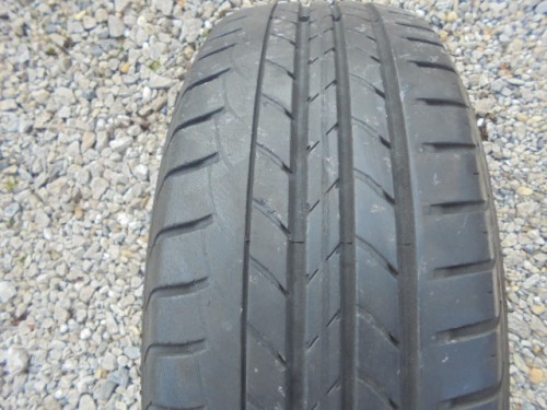 Goodyear Duragrip guma