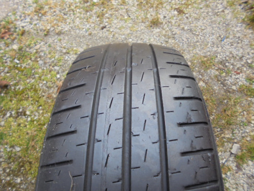 Pirelli Carrier guma