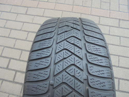 Pirelli Sottozero 3  guma