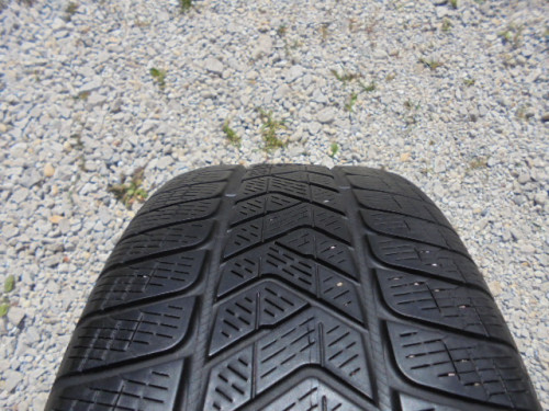 Pirelli Scorpion Winter guma